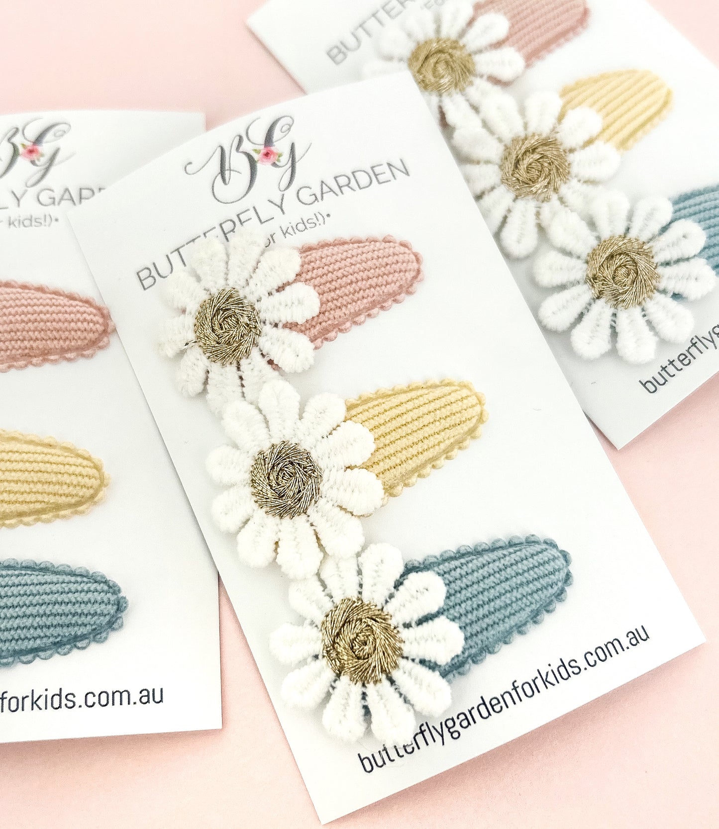 Blush Daisy Trio