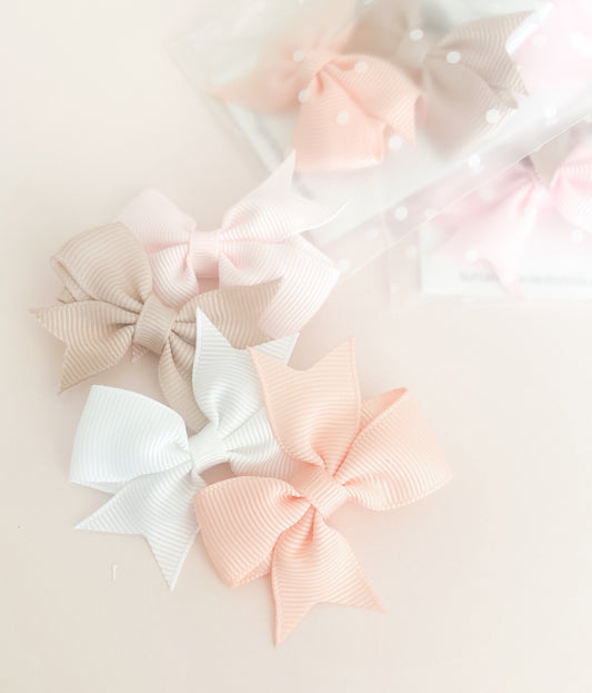 Essentials Mini Grace Bow set