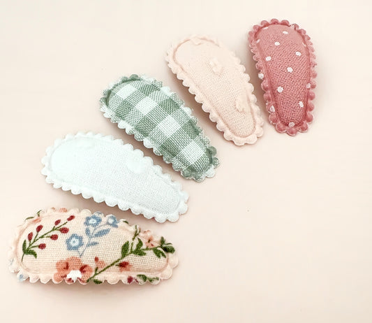 Cleo set of baby nonslip clips