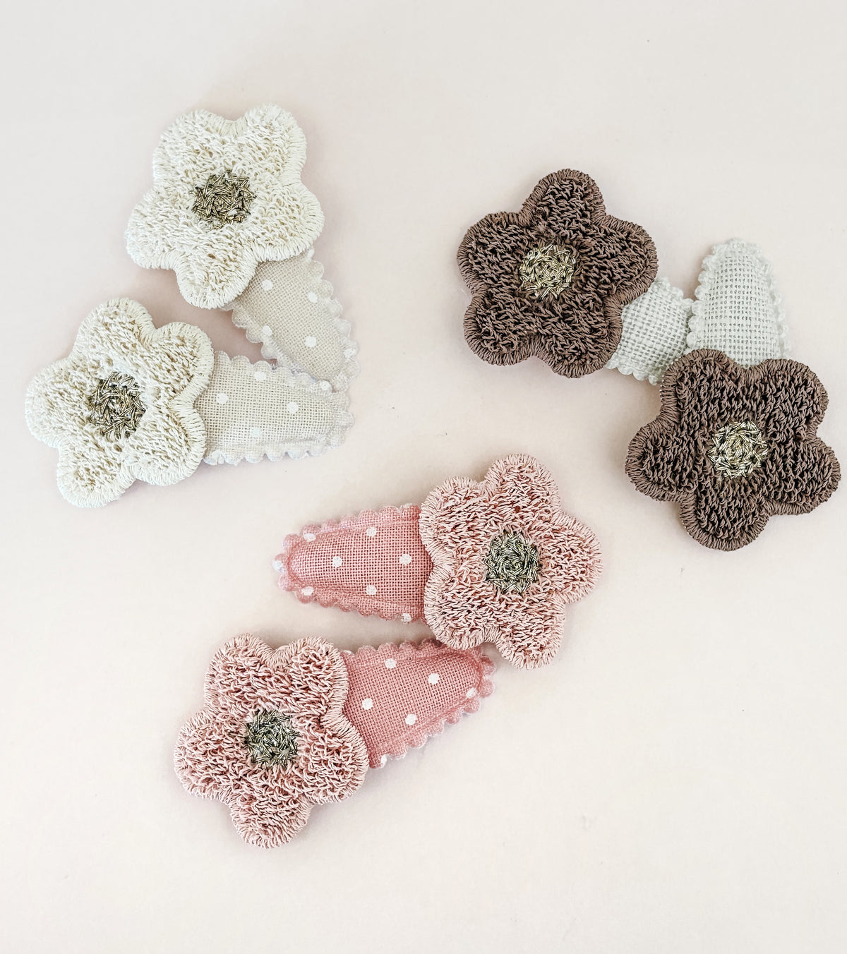 Neutral Blooms baby nonslip clip pair- Ivory