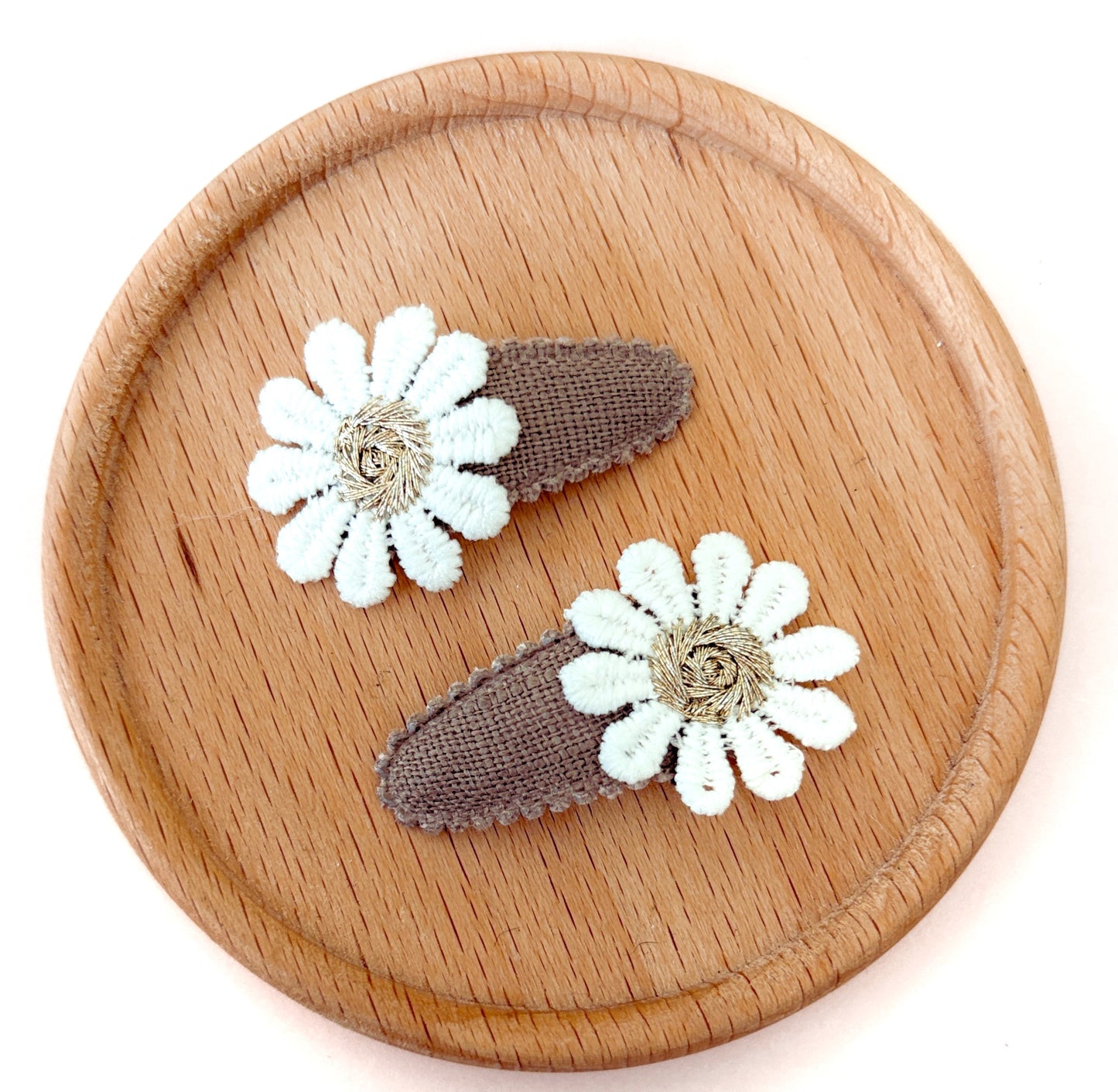 Signature Daisy baby nonslip clips - coco