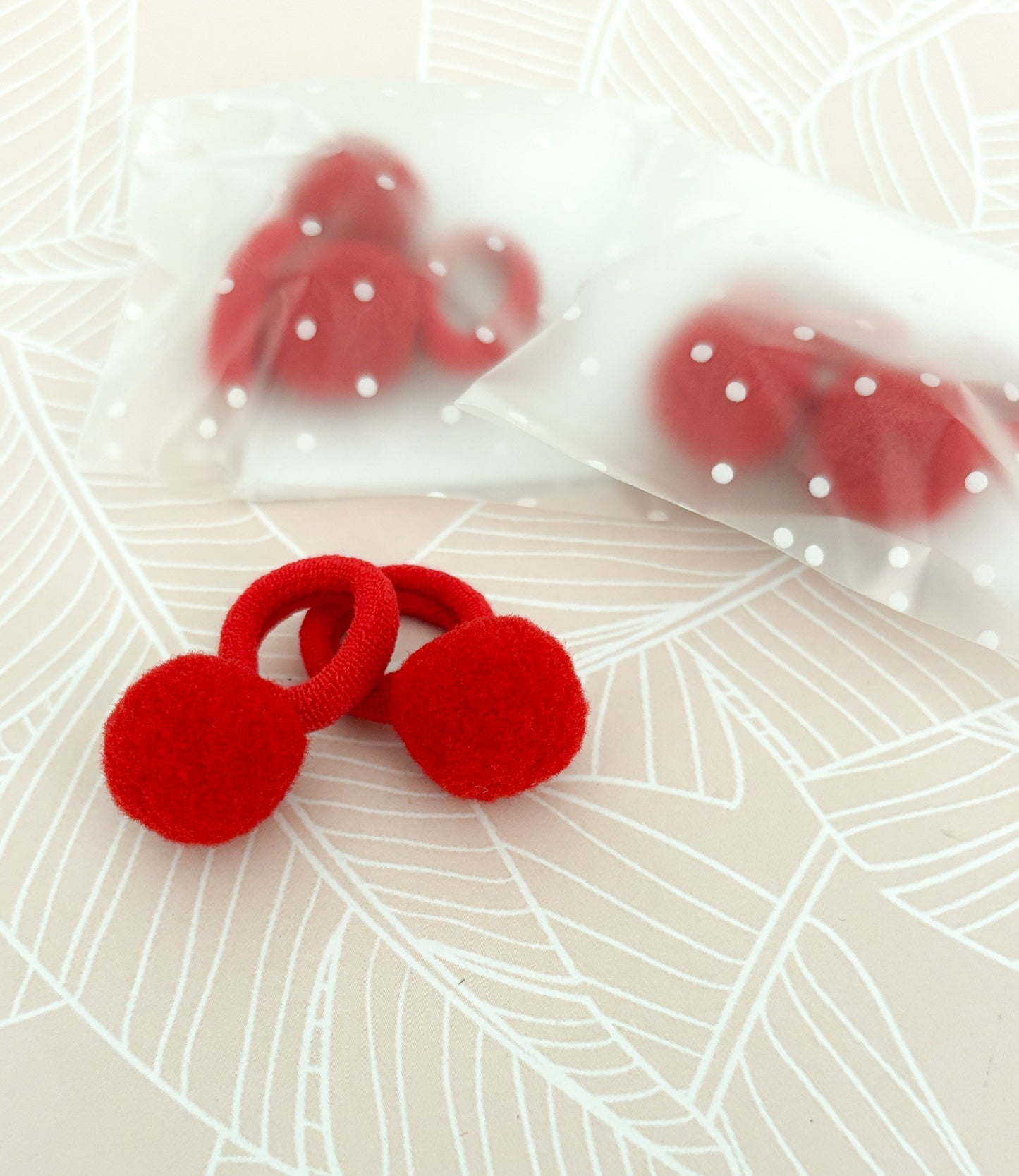 Christmas Pom Pom petite hair tie set