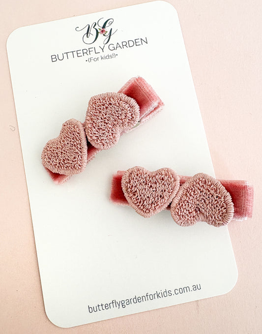 New! Twin Heart Fringe Clip duo