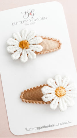 ‘Sun & Daisies’  baby nonslip clip duo