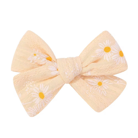 Buttercup Daisy bow hair clip