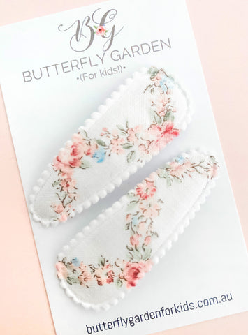 Trailing Blooms fabric snap clip duo