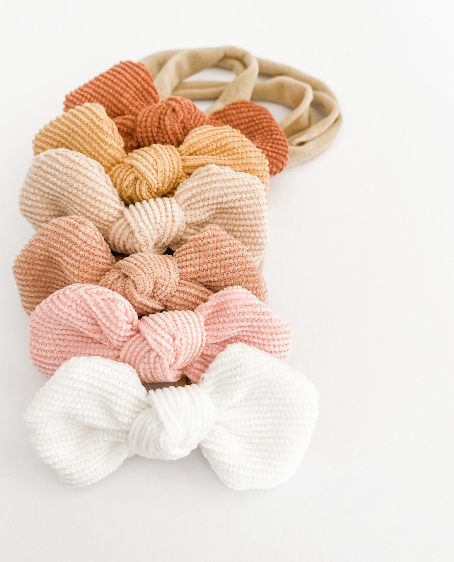 Ellie bows- 11 beautiful colours ( 5 new colours!)